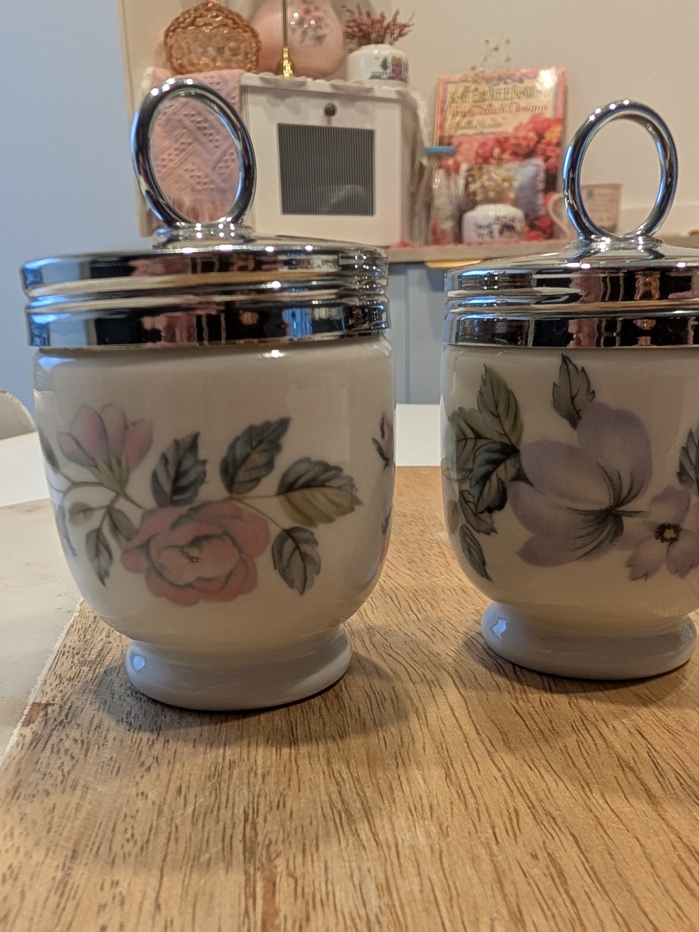 Vintage Royal Worcester Egg Cups – Floral Porcelain, Made in England
